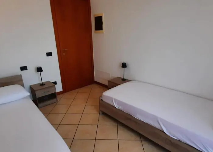 Eniohouse Salionze