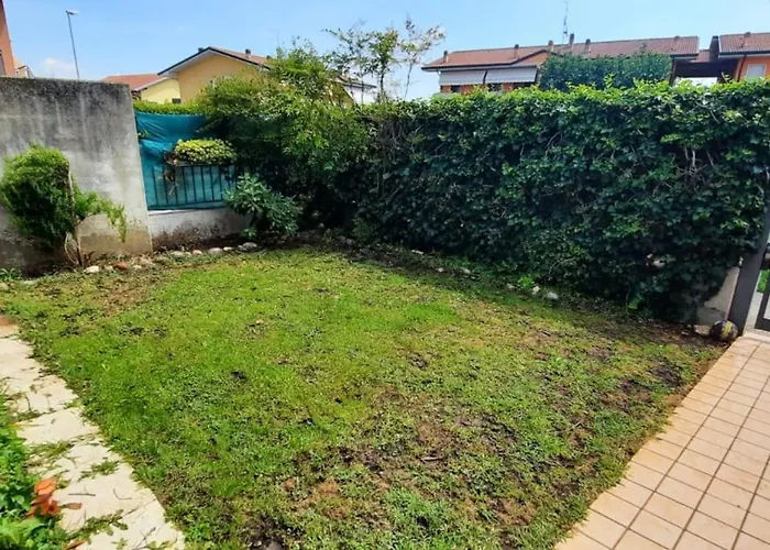 Eniohouse Apartament Salionze